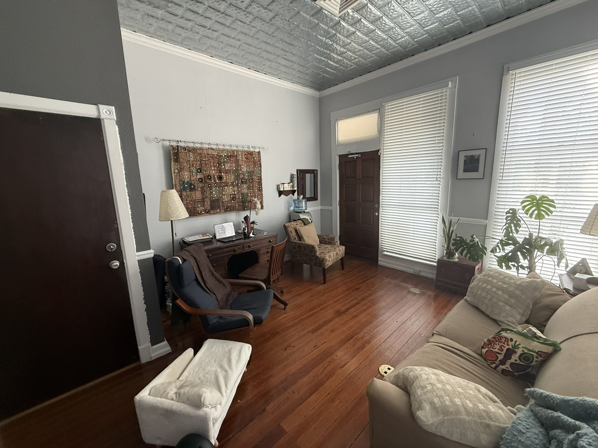 The office at Thunderstorm Therapy